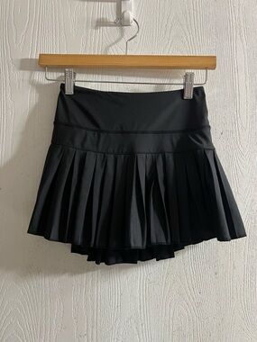 GOLD HINGE Black tennis Golf Pleated Skirt Skort Size XS